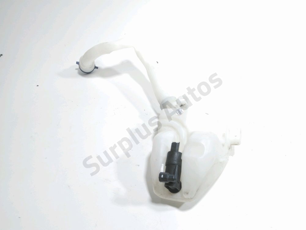 Réservoir de lave glace avant