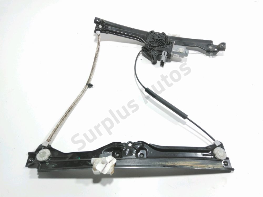 Lève-vitre électrique avant gauche