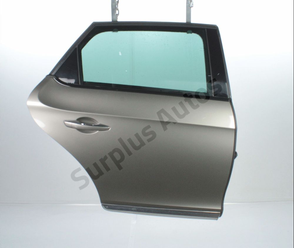 Porte arrière droite