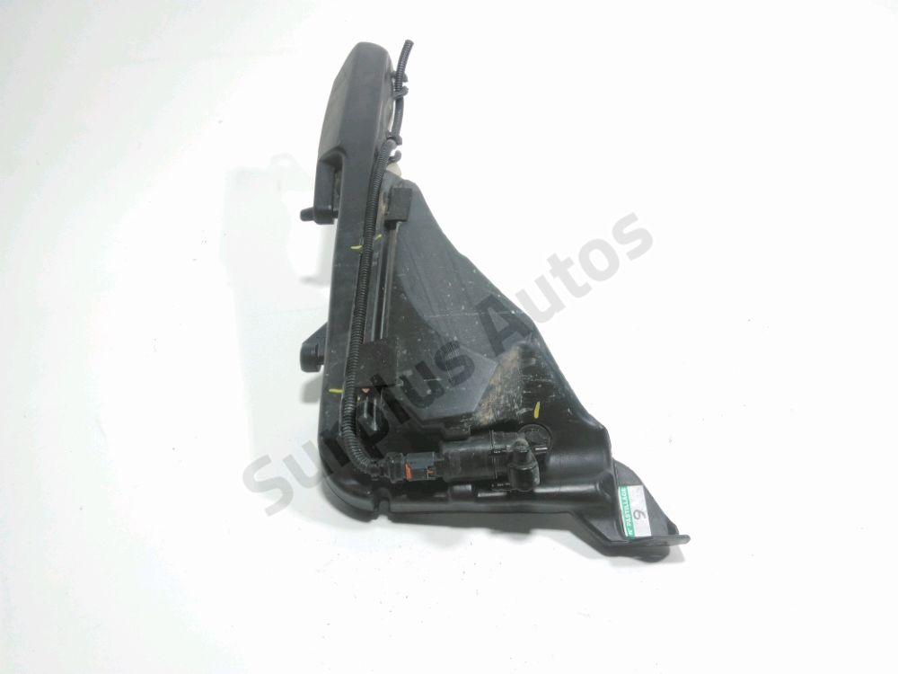 Réservoir de lave glace avant