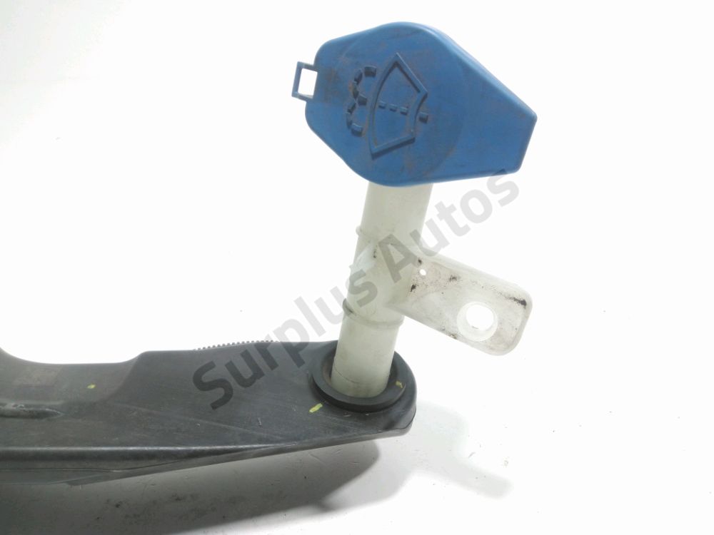 Réservoir de lave glace avant