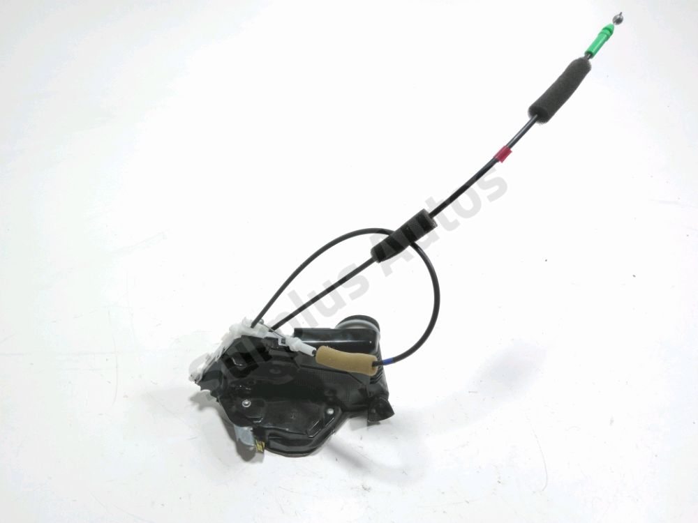 Serrure de porte avant gauche