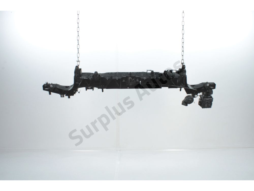 Traverse supérieure armature avant