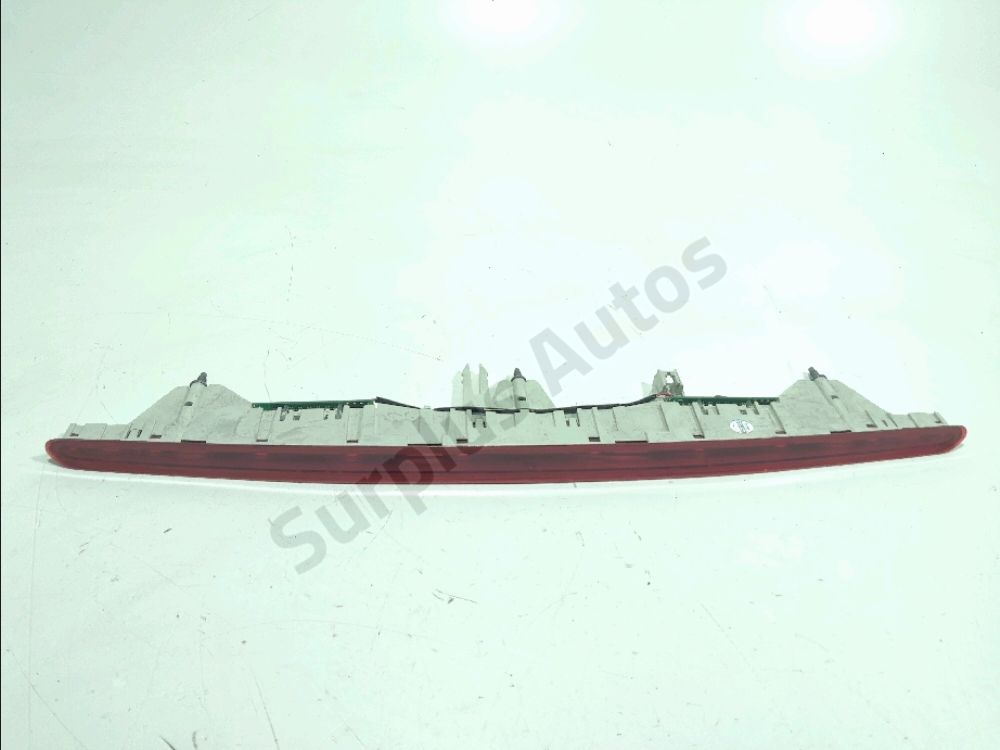 Feu stop supplémentaire