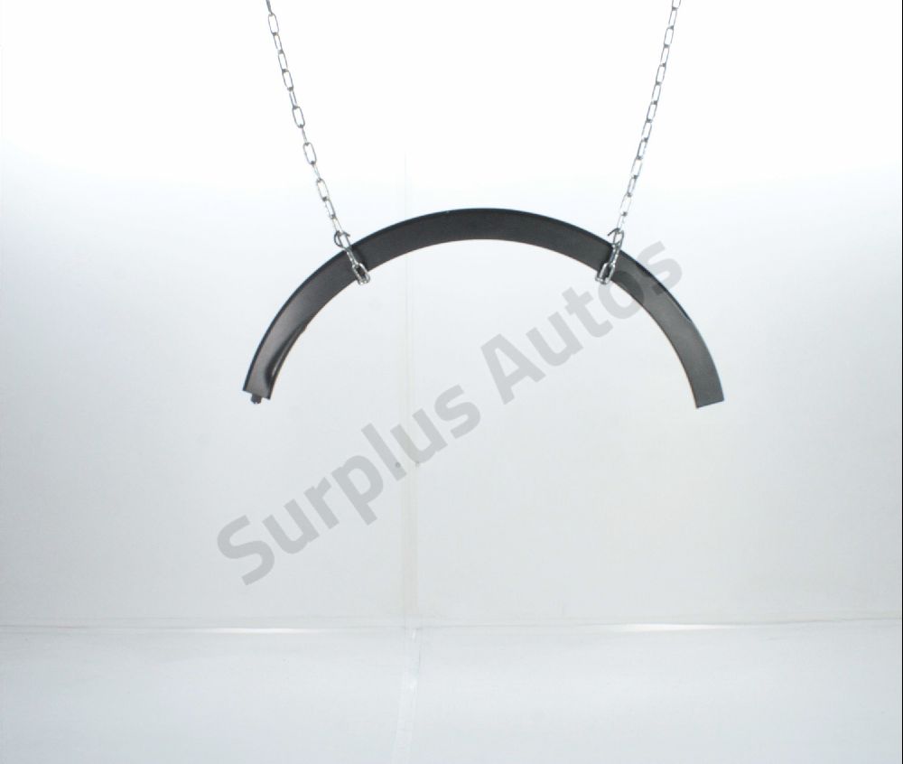 Elargisseur d'aile arrière droit