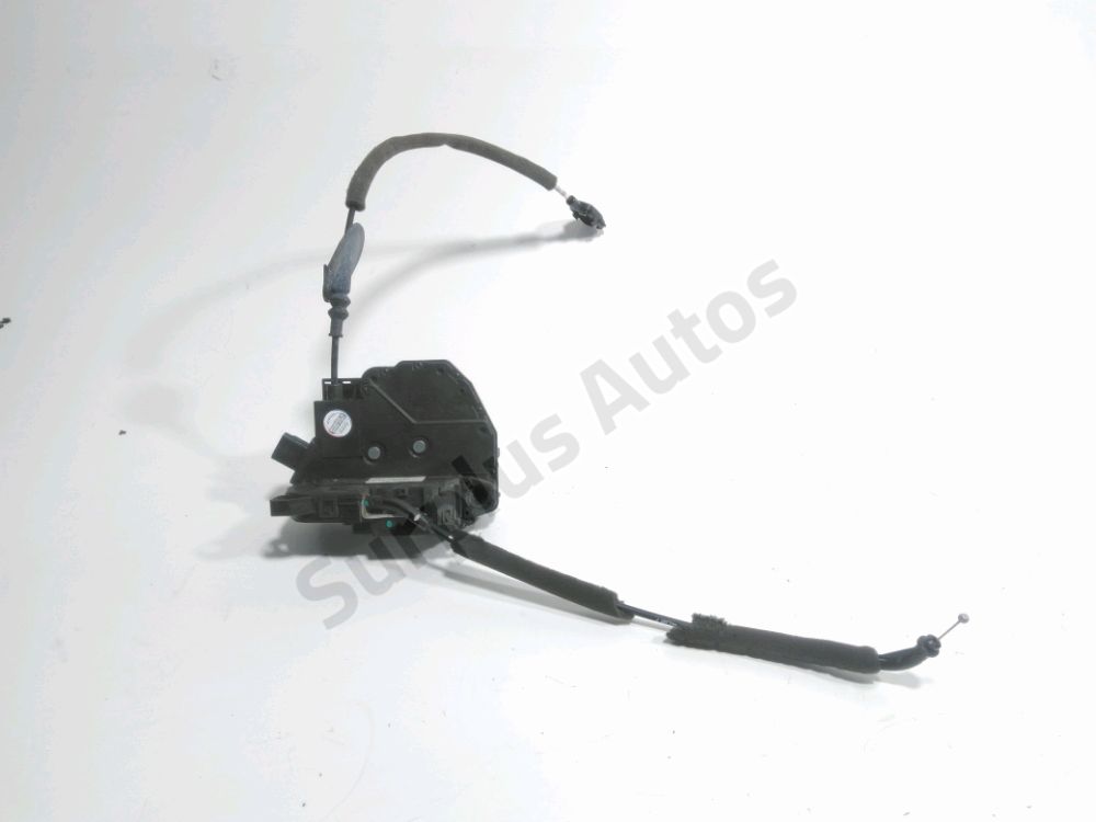 Serrure de porte avant gauche