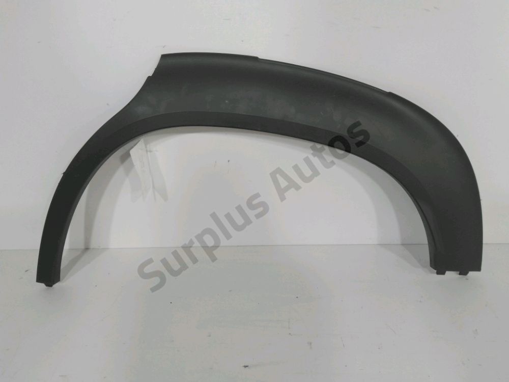 Elargisseur d'aile arrière gauche