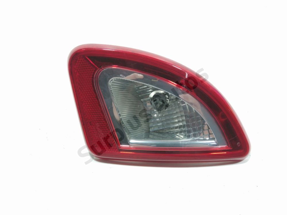 Feu arrière intérieur droit