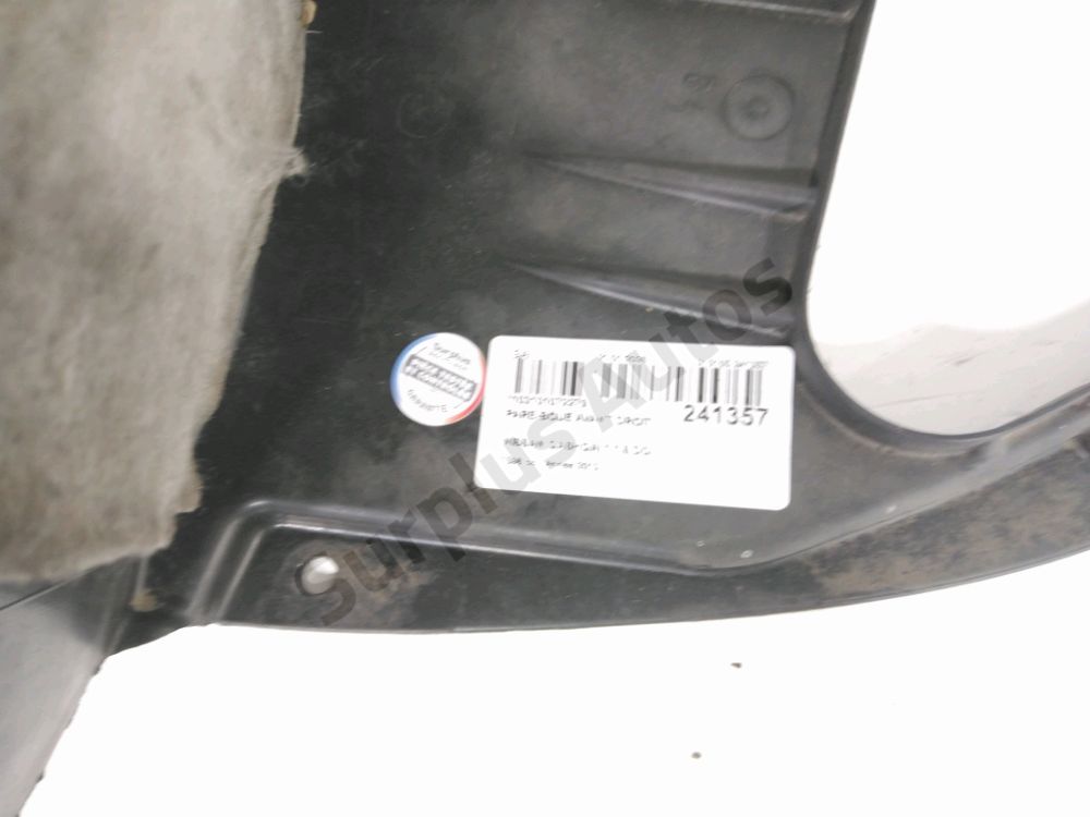 Pare-boue avant droit