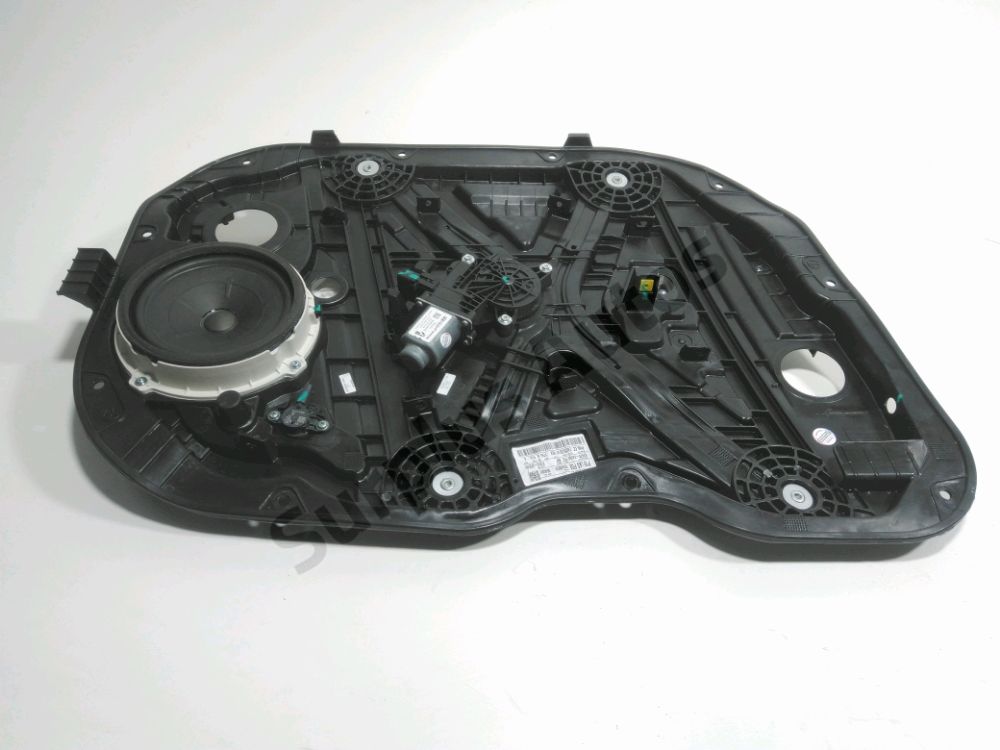 Leve-vitre electrique avant gauche