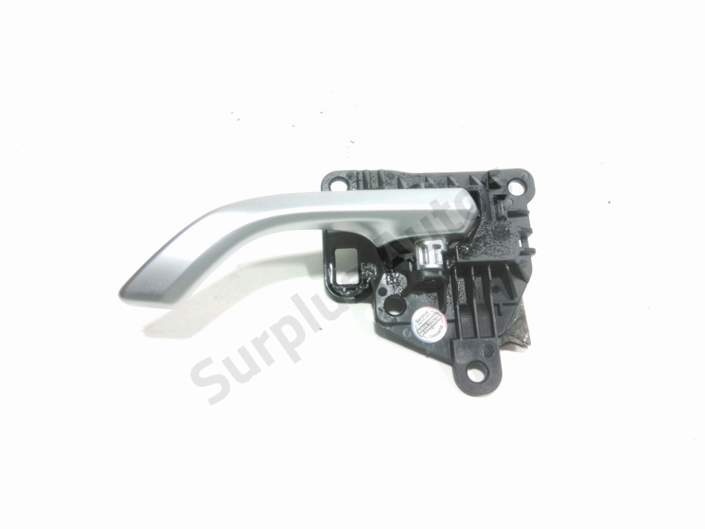 Poignee interieure porte avant gauche