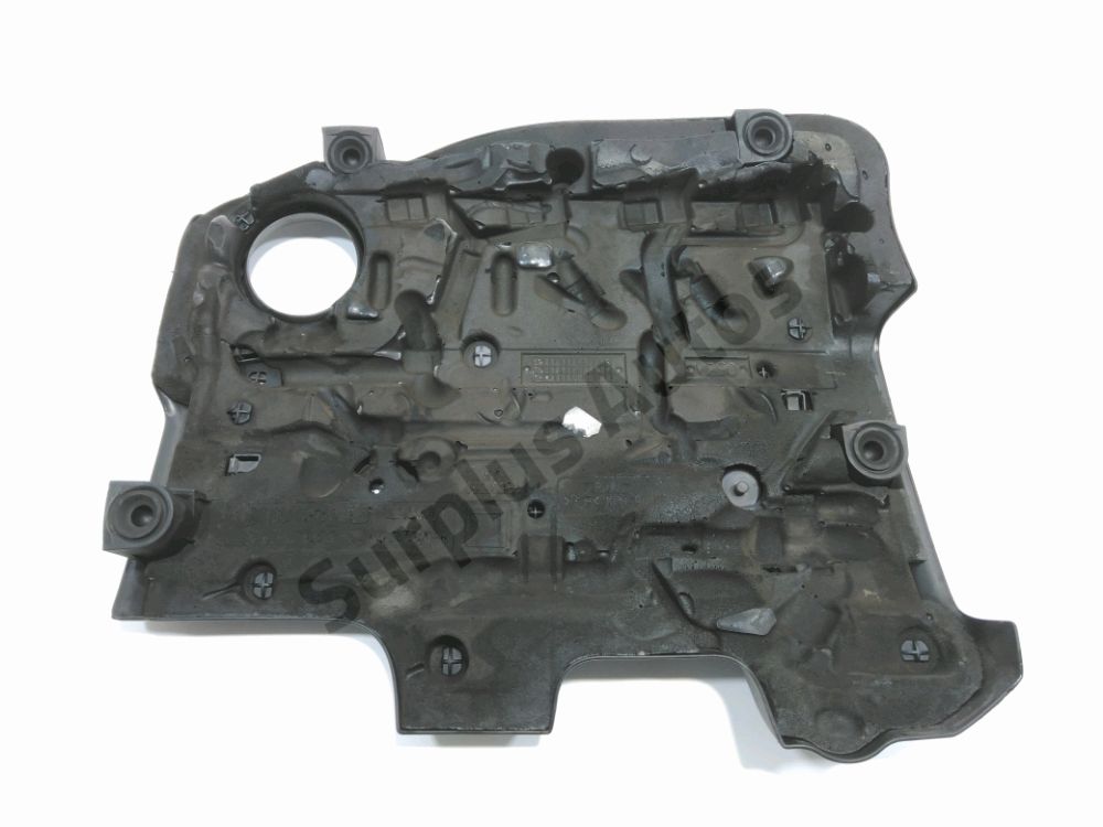 Cache moteur supérieur