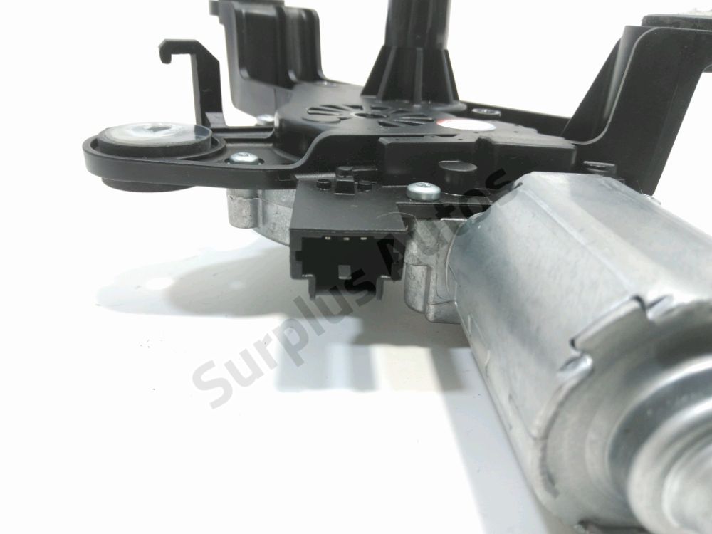 Moteur d'essuie glace arrière