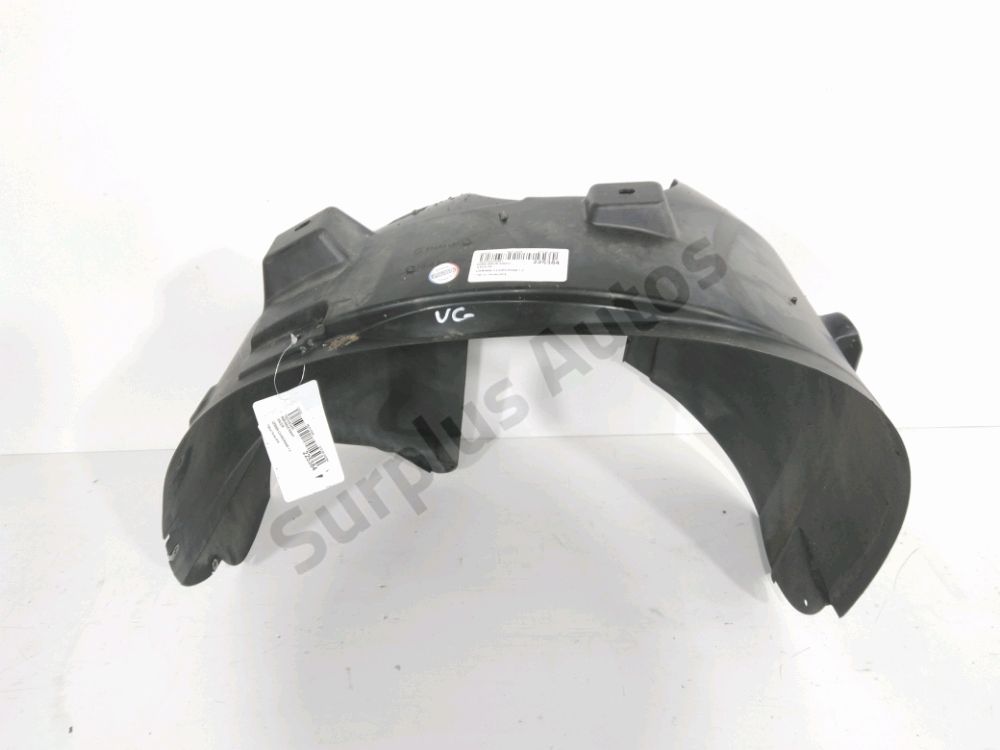 Pare-boue avant gauche