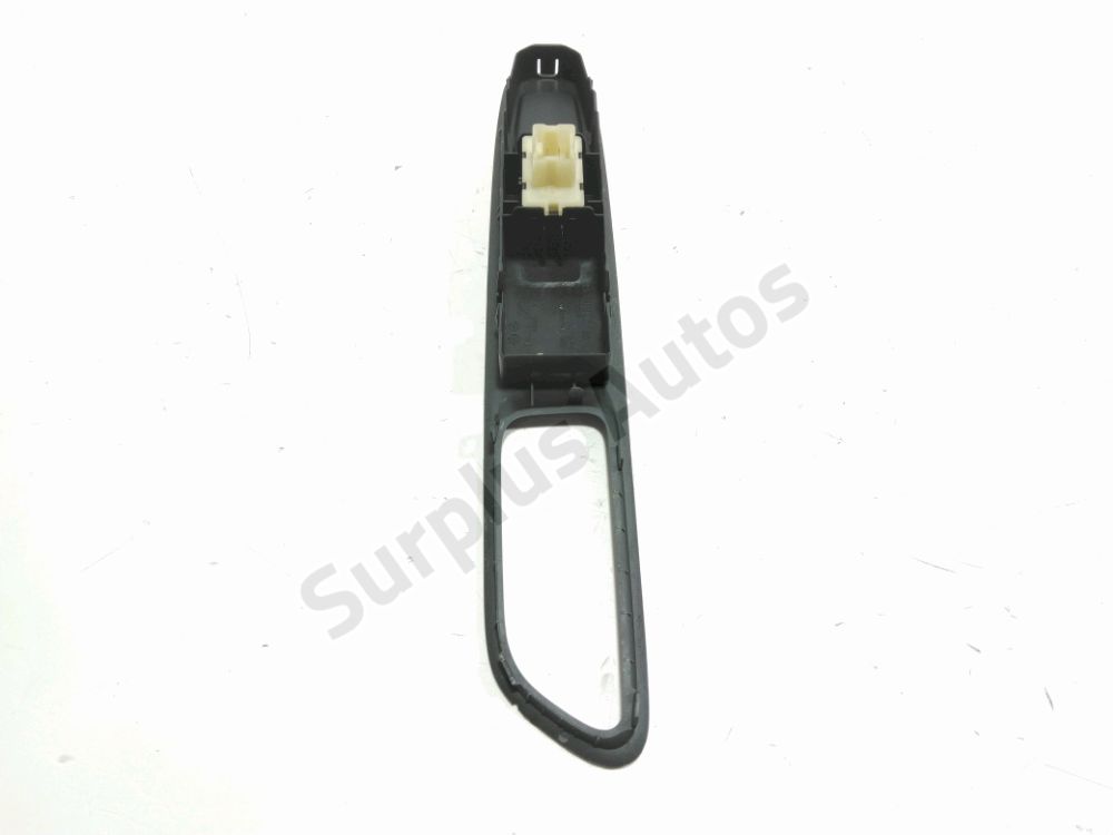 Commande lève-vitre avant droit