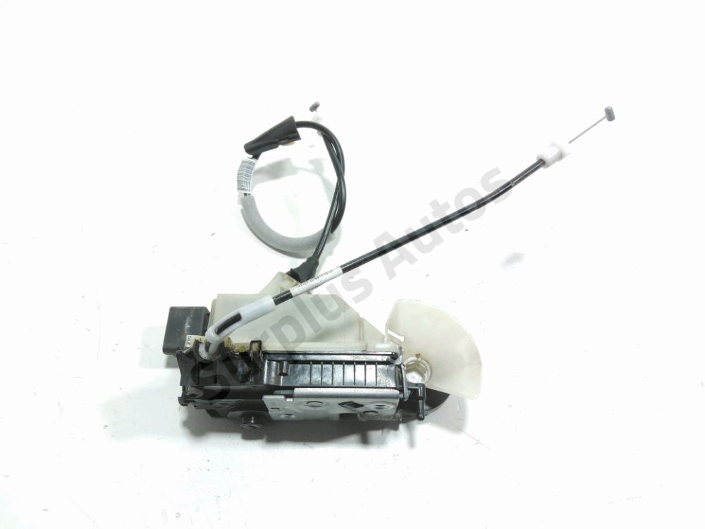 Serrure de porte avant gauche