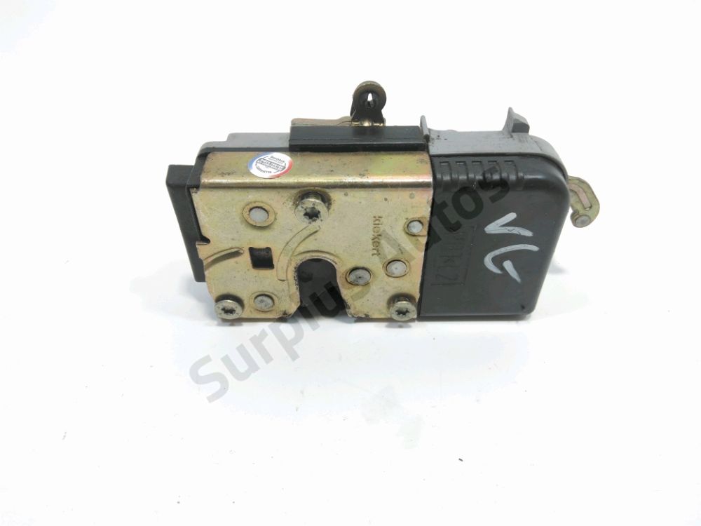 Serrure de porte avant gauche