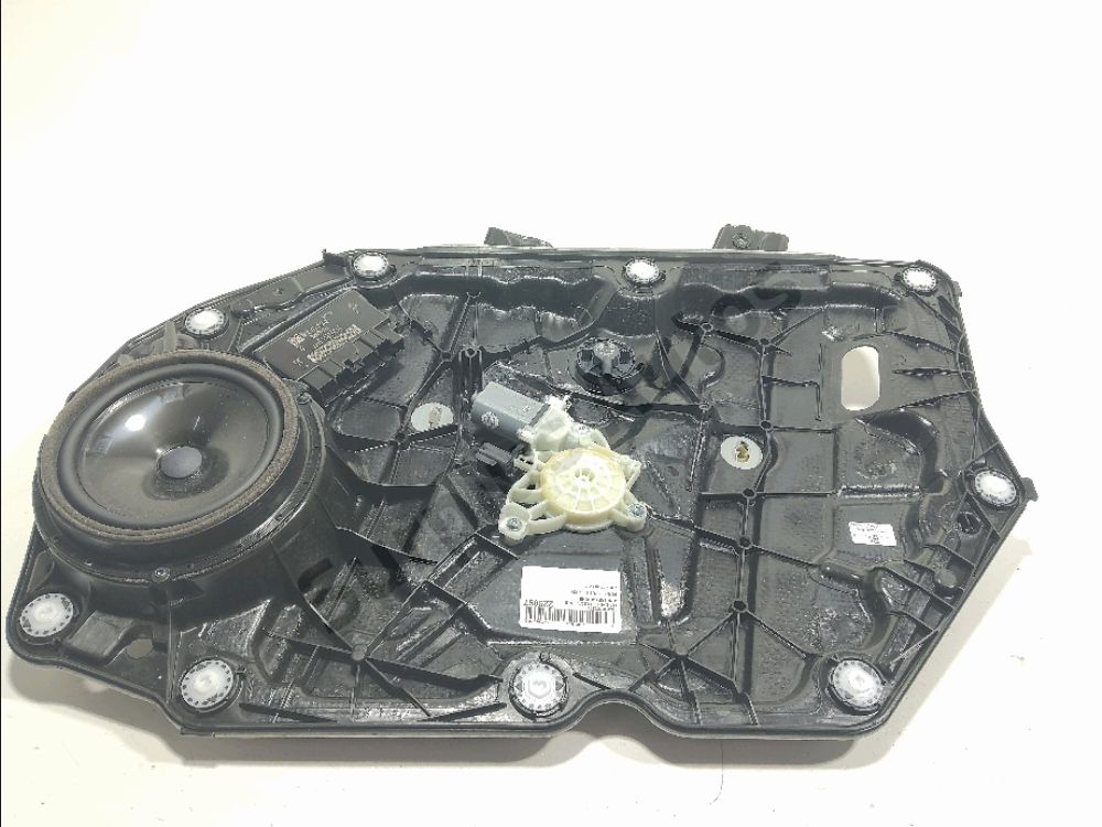 Lève-vitre électrique avant droit