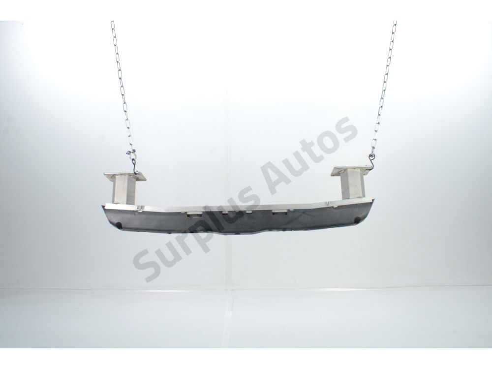 Renfort pare-choc avant