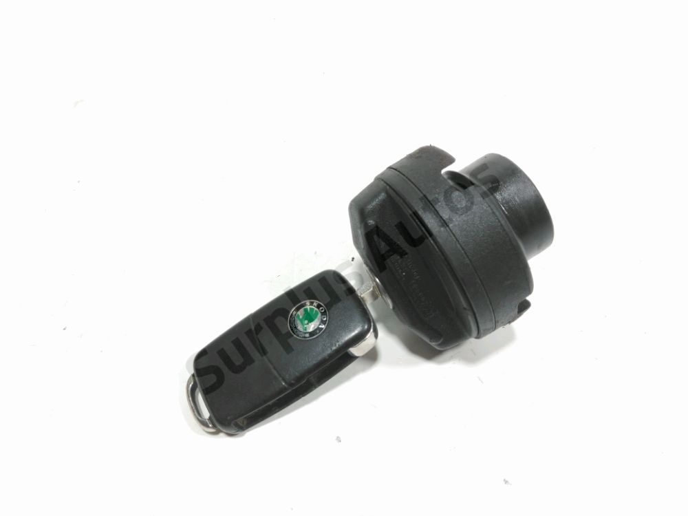 Bouchon de réservoir à carburant