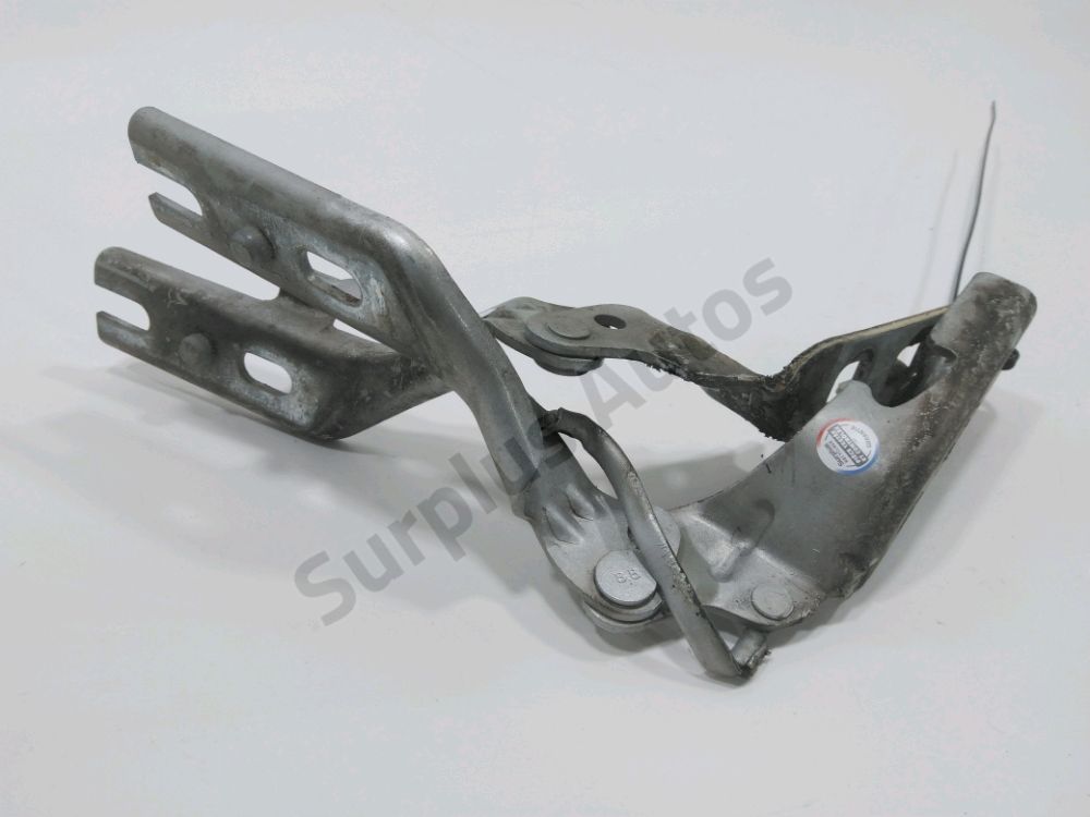 Jeu de charnieres de capot