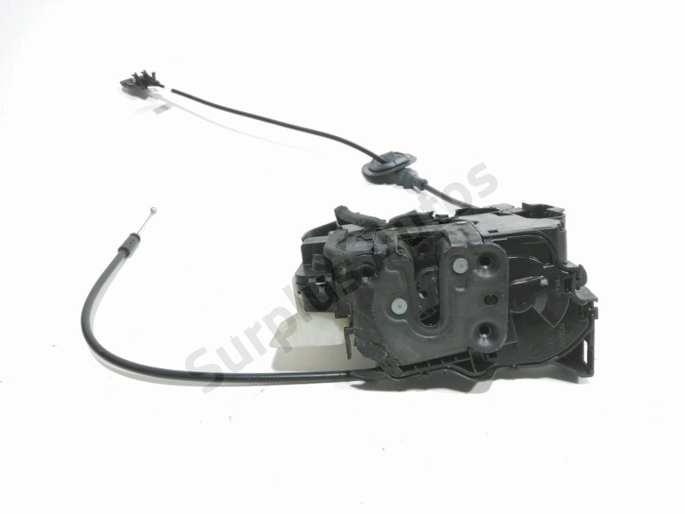 Serrure de porte avant gauche