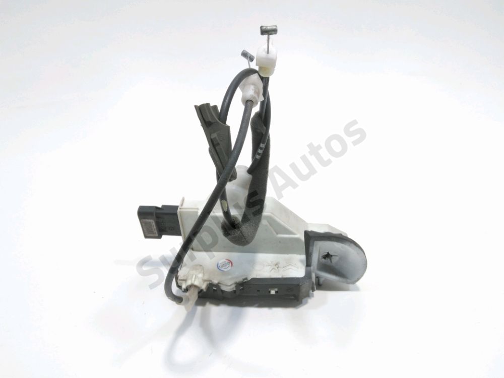 Serrure de porte avant gauche