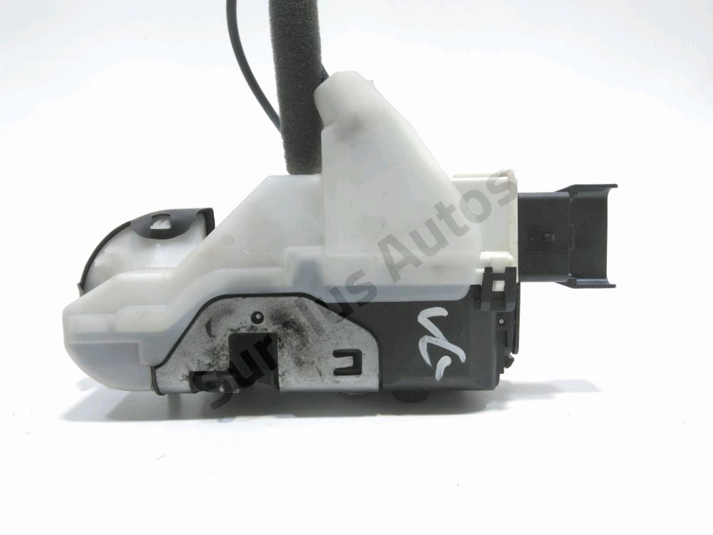 Serrure de porte avant gauche