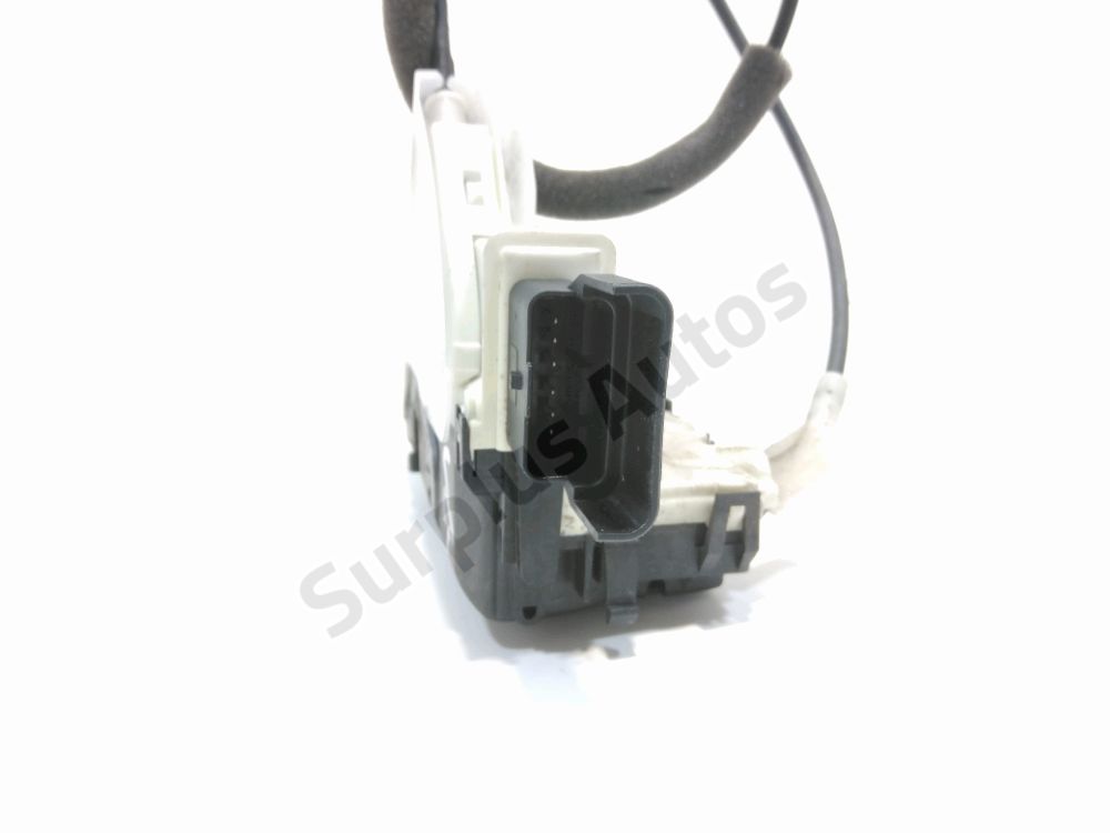 Serrure de porte avant gauche