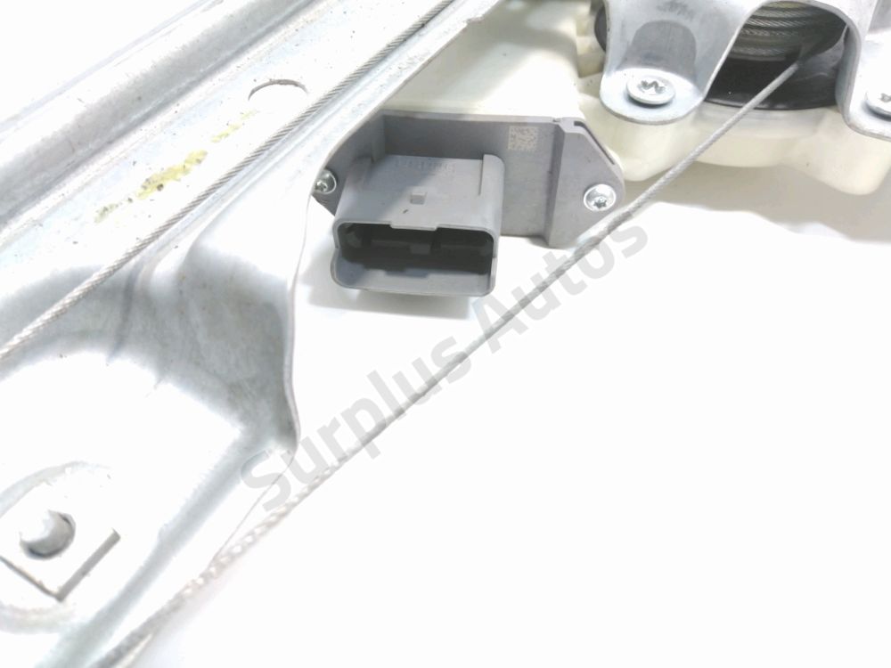 Lève-vitre électrique avant gauche