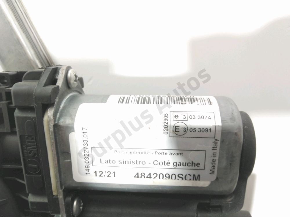 Lève-vitre électrique avant gauche