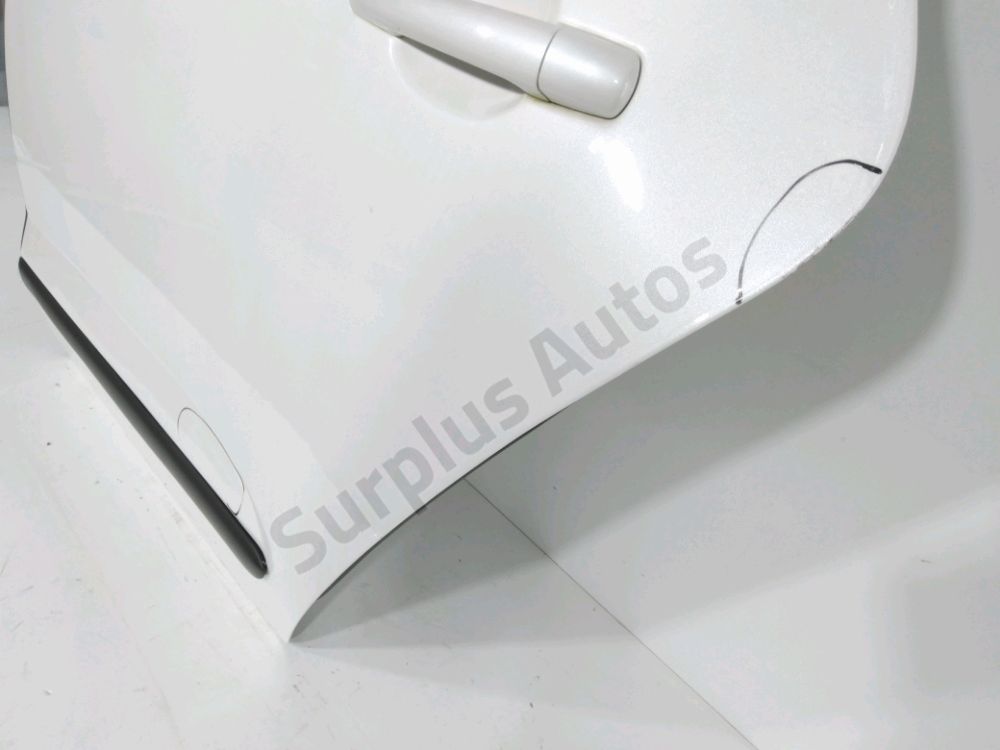 Porte arrière gauche