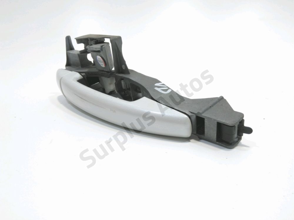 Poignée extérieure avant droite