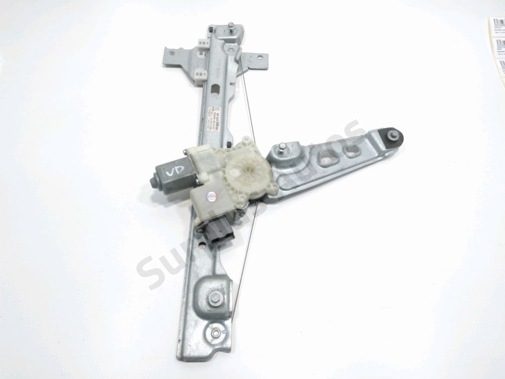 Lève-vitre électrique avant droit