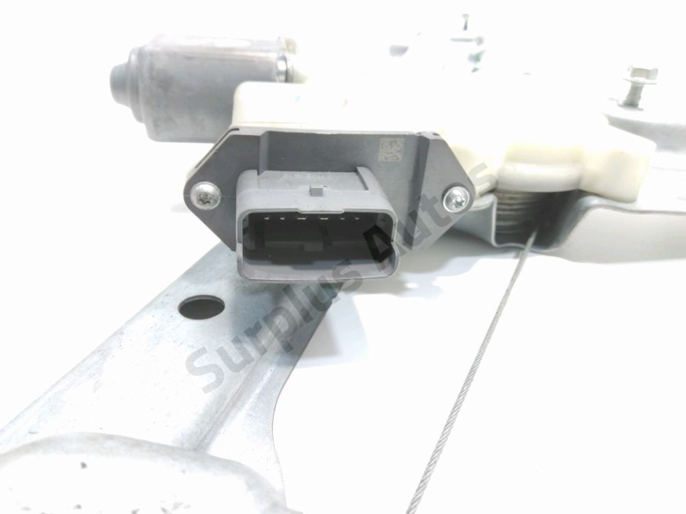 Lève-vitre électrique avant droit