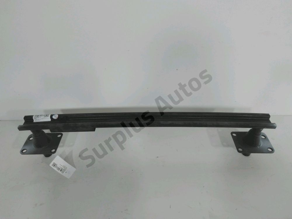 Renfort pare-choc avant