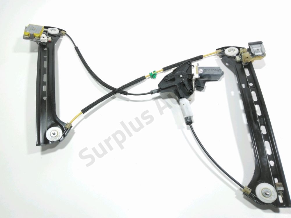 Lève-vitre électrique avant droit