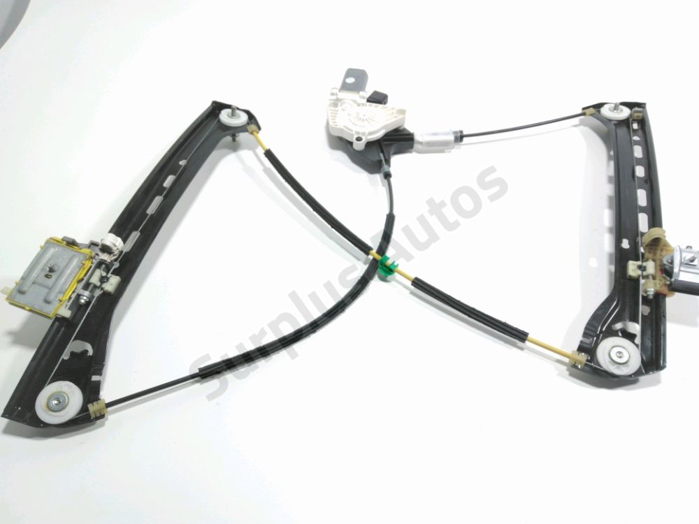 Lève-vitre électrique avant gauche