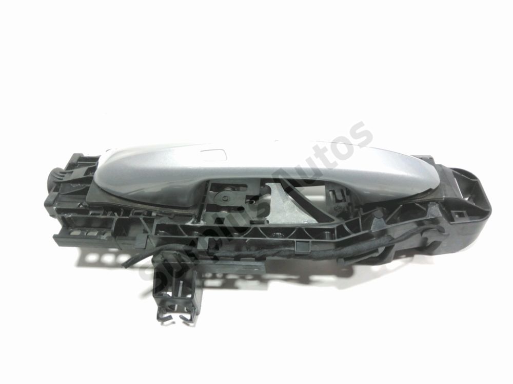 Poignée extérieure avant droite