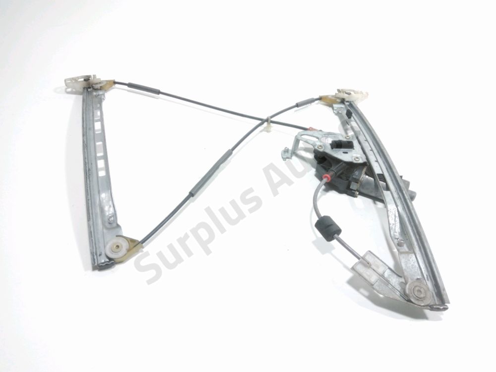 Lève-vitre électrique avant droit