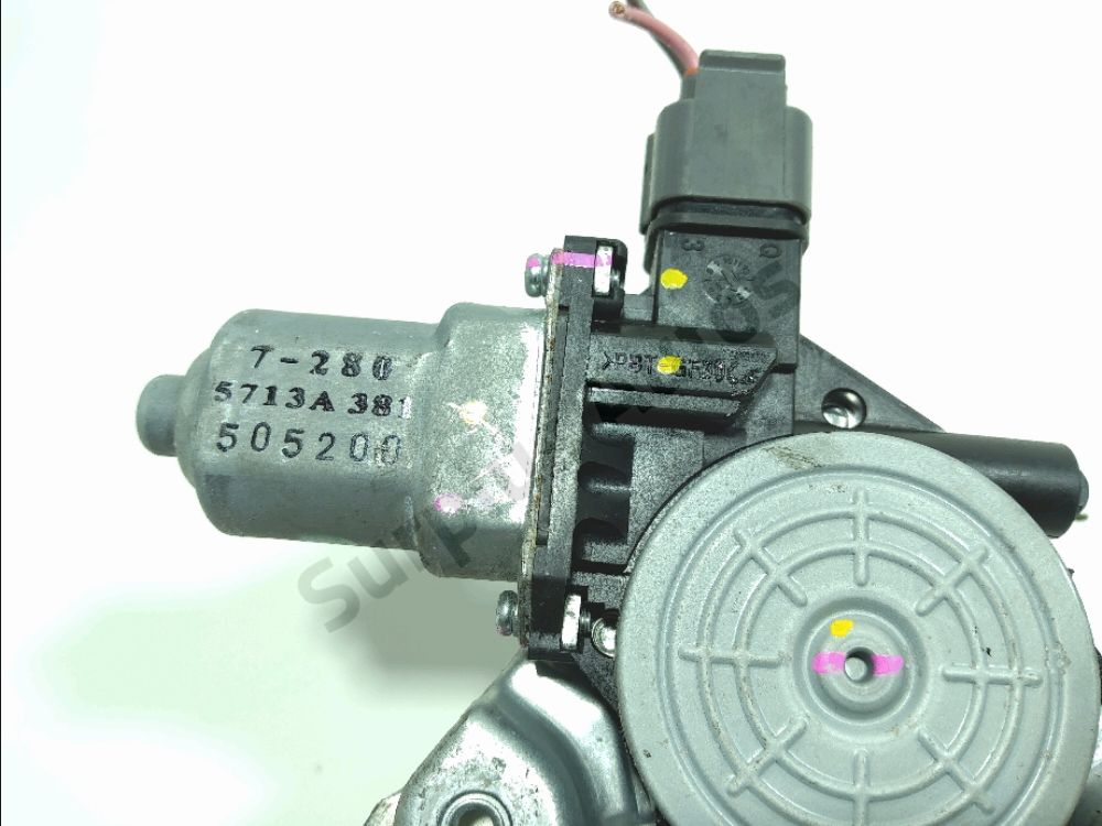 Lève-vitre électrique avant gauche