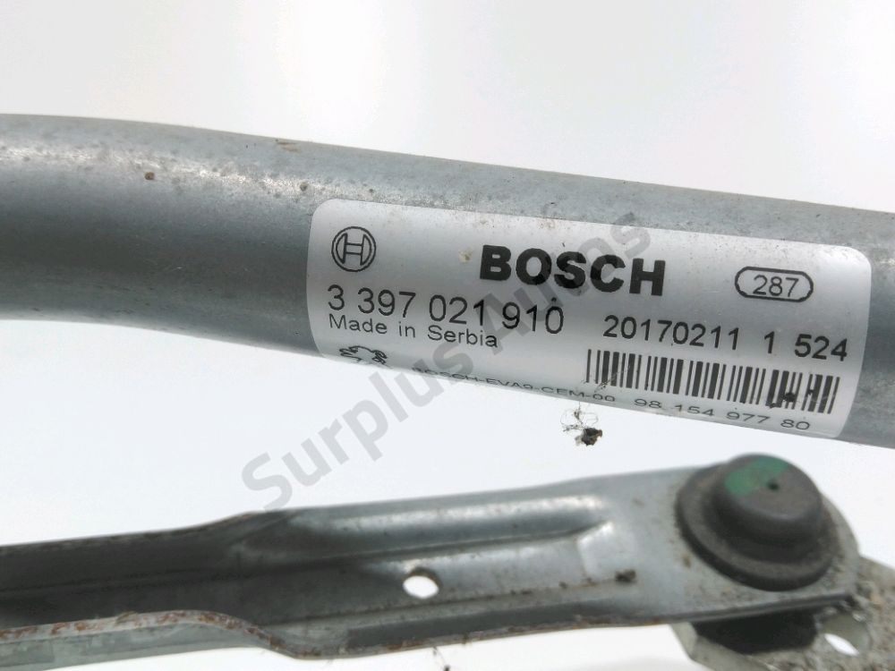 Mécanisme + moteur d'essuie glace avant