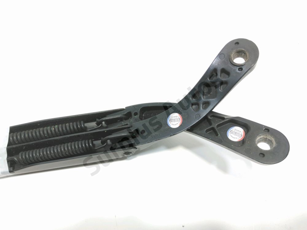 Bras d'essuie-glace avant