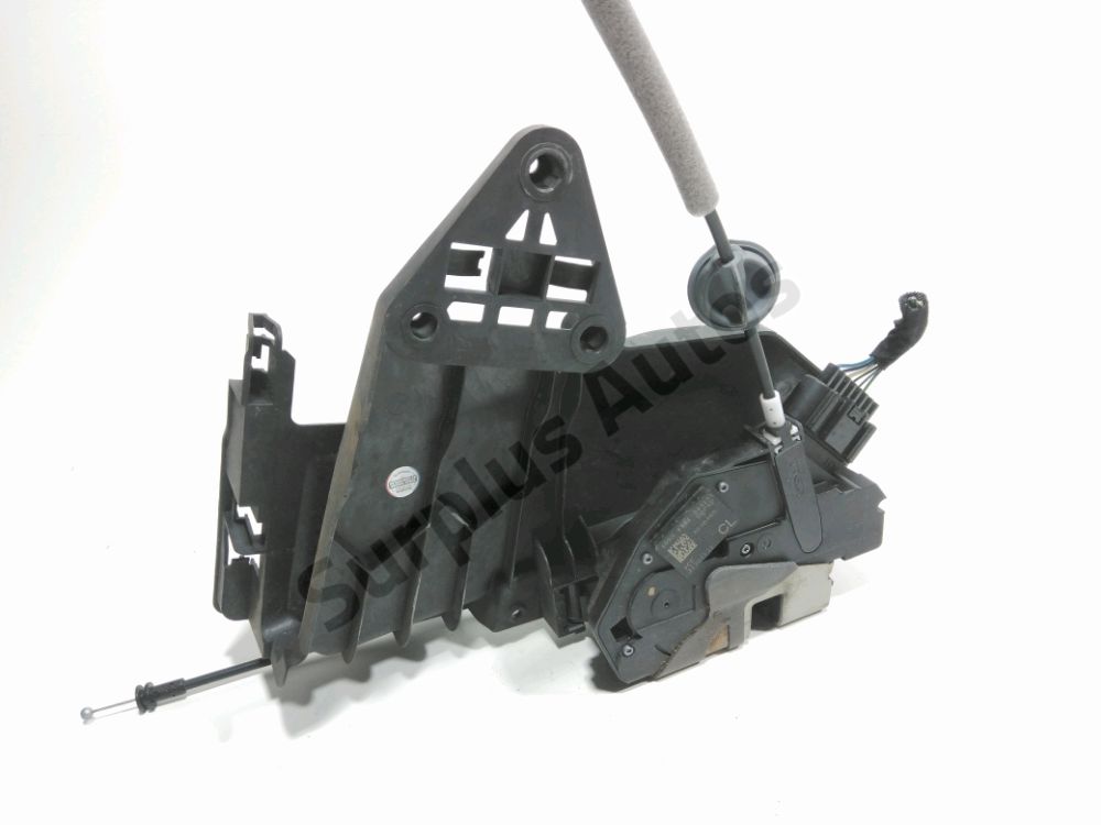 Serrure de porte avant gauche