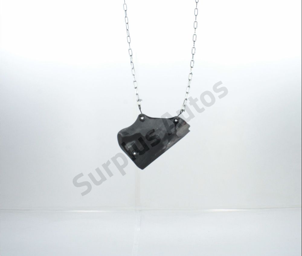 Pare-boue arrière gauche