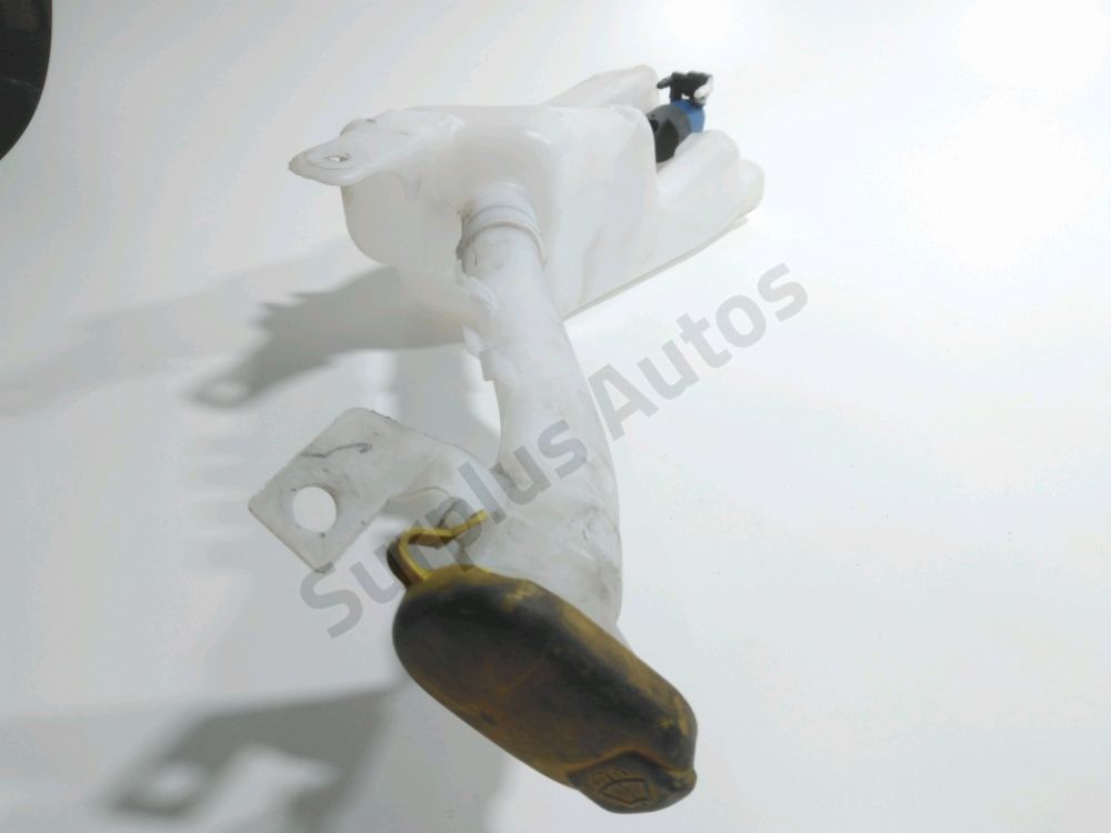 Réservoir de lave glace avant