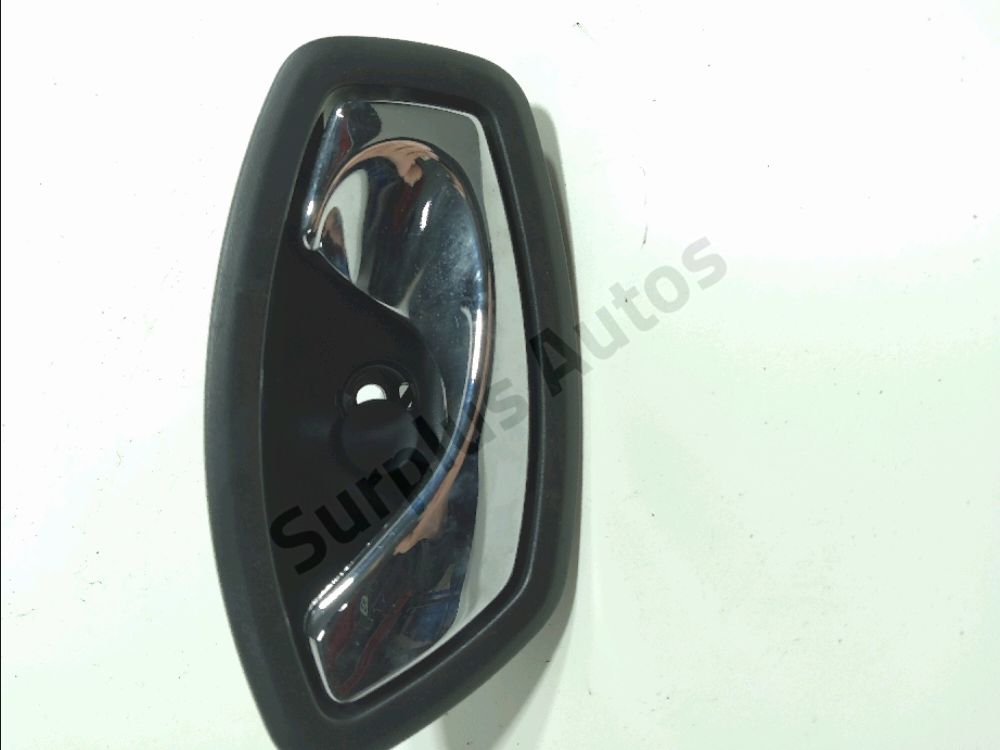 Poignée intérieure porte avant droite