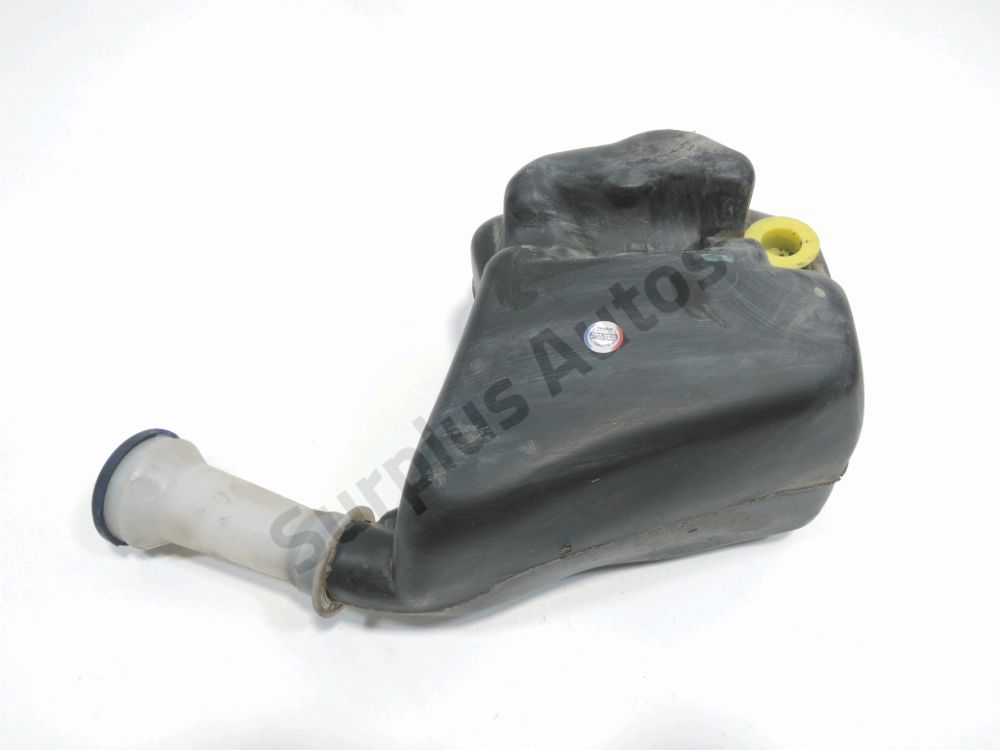 Réservoir de lave glace avant