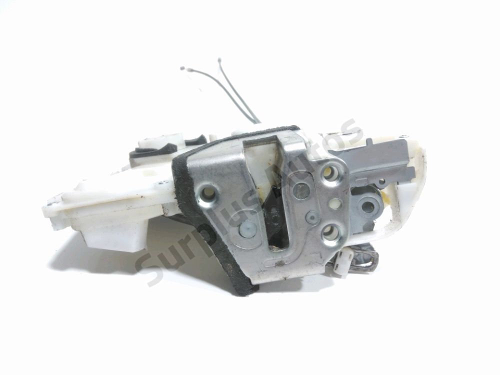 Serrure de porte avant gauche