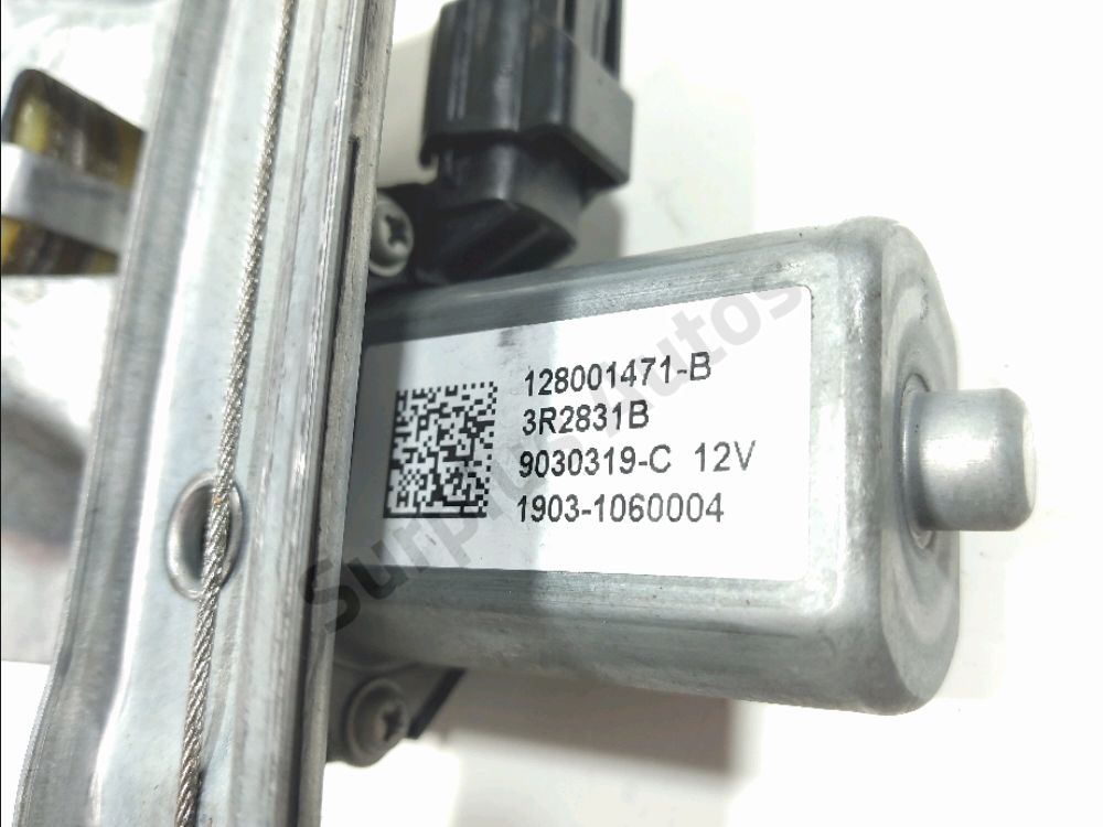 Lève-vitre électrique avant droit